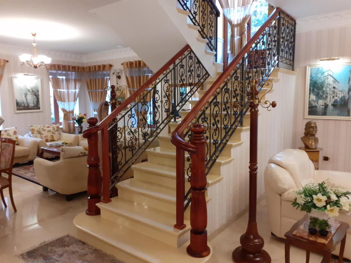 Hotel Guri Elbasan Extérieur photo
